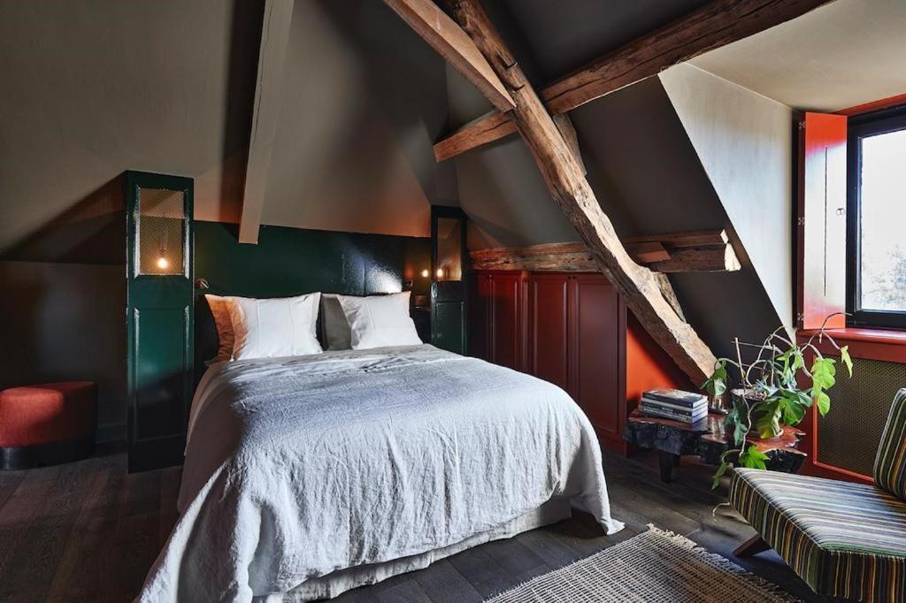Maison Fred Luxury Suites Брюж Екстериор снимка
